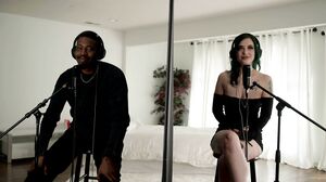 Gia Paige And Isiah Maxwell in HD