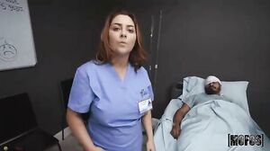 Mofos 23 04 14 - Chloe Copper - Cum On Time For Nurse Chloe